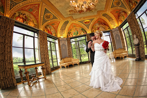 Cuneo Mansion